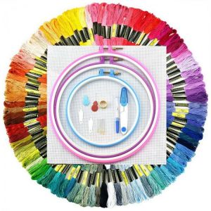 ערכת רקימה מקצועית הכוללת 5 עיגולי פלסטיק ו-100 צבעי חוטים